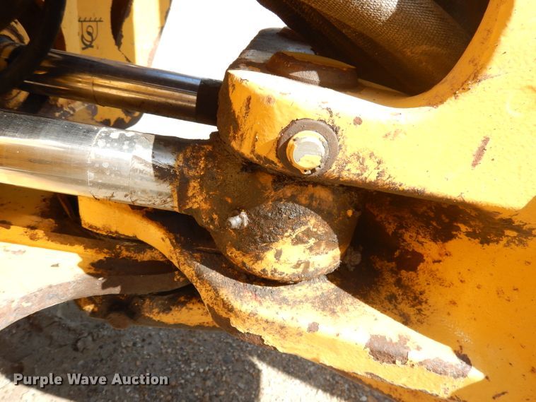 image for item DK3043 2001 John Deere 310SG  backhoe