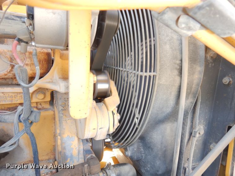 image for item DK3043 2001 John Deere 310SG  backhoe