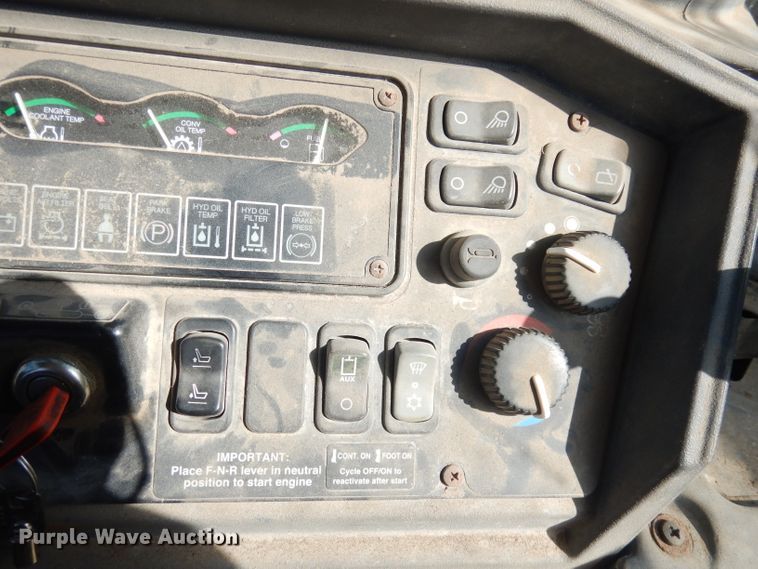 image for item DK3043 2001 John Deere 310SG  backhoe