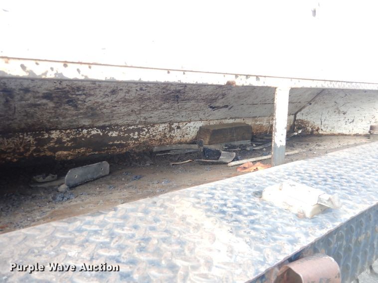 image for item DK3046 1990 Chevrolet C7500  pothole patch truck