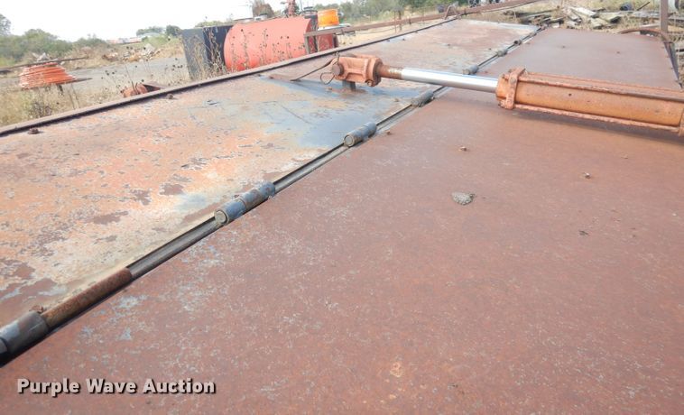 image for item DK3046 1990 Chevrolet C7500  pothole patch truck