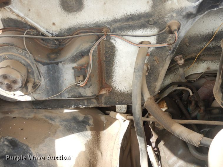 image for item DK3046 1990 Chevrolet C7500  pothole patch truck