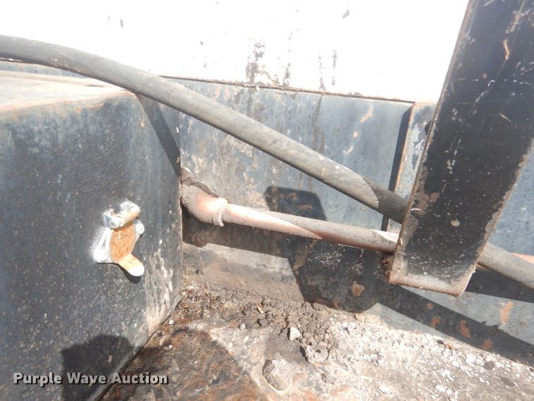 image for item DK3046 1990 Chevrolet C7500  pothole patch truck