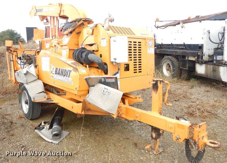 image for item DK3047 2016 Bandit Intimidator 1390XP  wood chipper