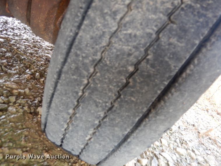 image for item DK3047 2016 Bandit Intimidator 1390XP  wood chipper