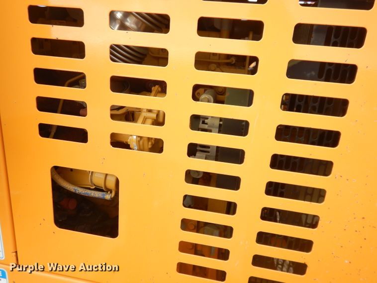 image for item DK3047 2016 Bandit Intimidator 1390XP  wood chipper