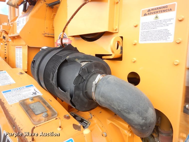 image for item DK3047 2016 Bandit Intimidator 1390XP  wood chipper