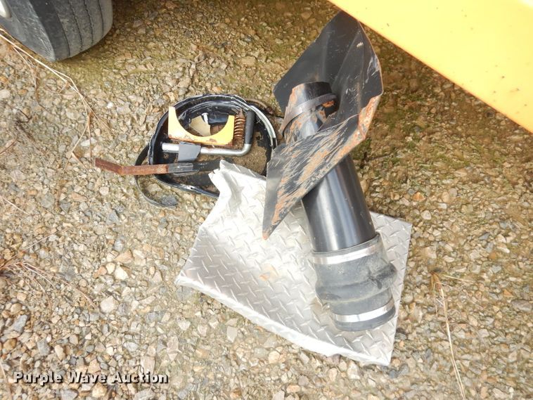 image for item DK3047 2016 Bandit Intimidator 1390XP  wood chipper