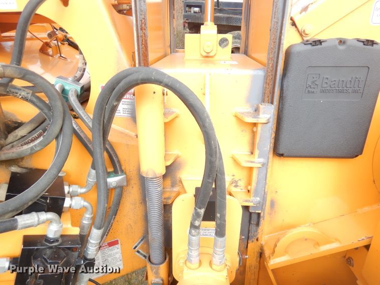 image for item DK3047 2016 Bandit Intimidator 1390XP  wood chipper