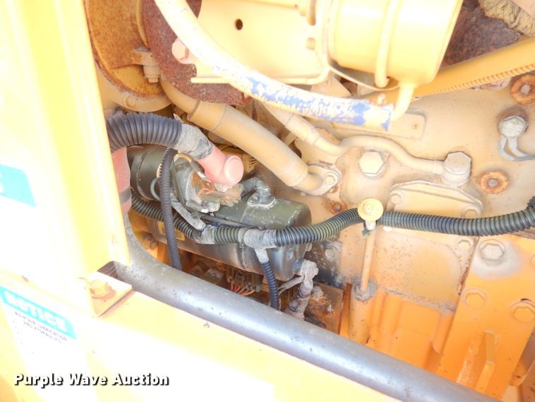 image for item DK3047 2016 Bandit Intimidator 1390XP  wood chipper