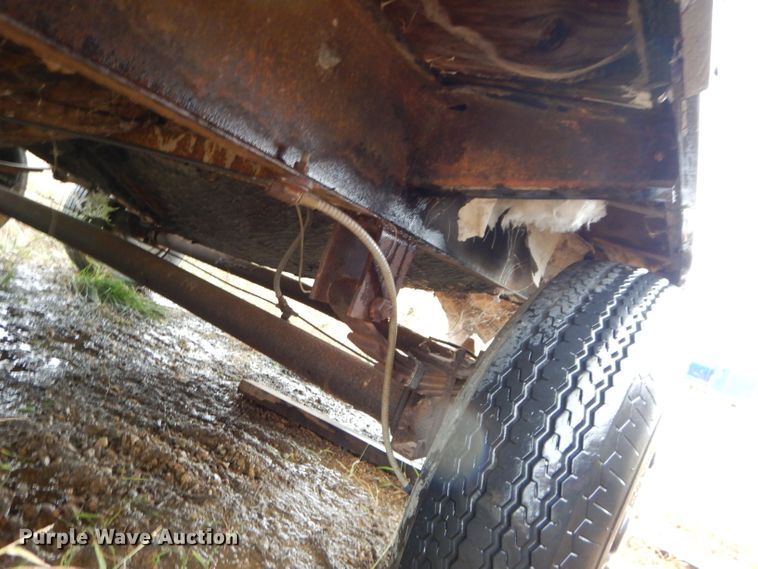 image for item DK3048 1992 Miller  jobsite trailer