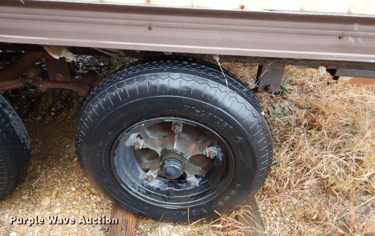 image for item DK3048 1992 Miller  jobsite trailer