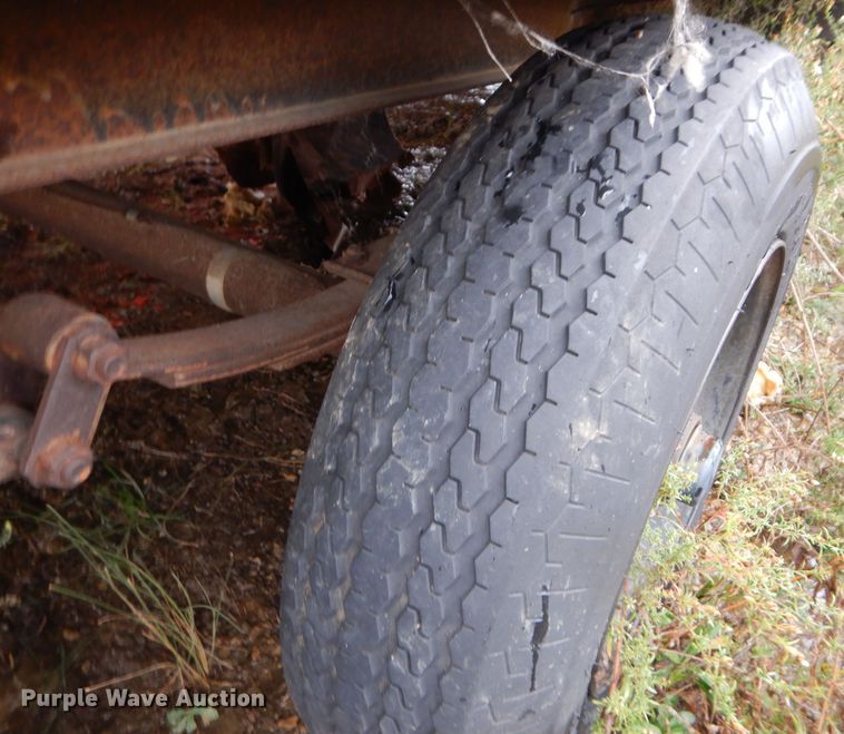 image for item DK3048 1992 Miller  jobsite trailer