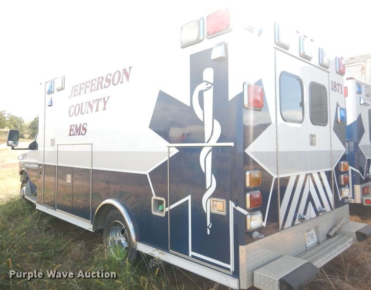 image for item DK3049 2009 Chevrolet Express 3500  ambulance