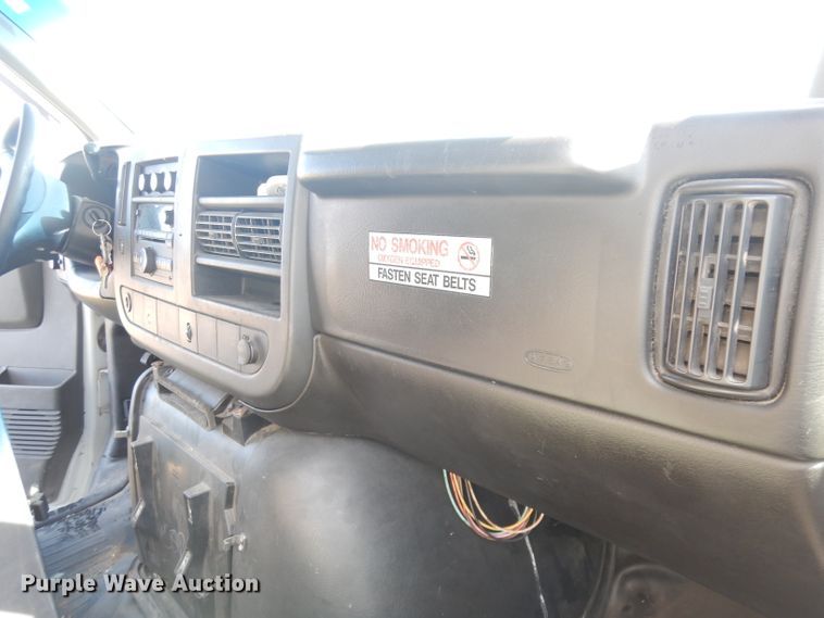 image for item DK3049 2009 Chevrolet Express 3500  ambulance