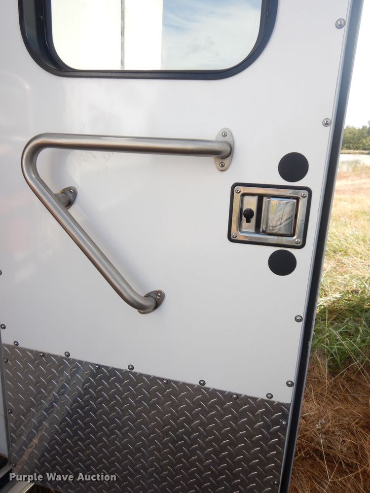 image for item DK3049 2009 Chevrolet Express 3500  ambulance