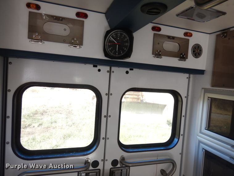 image for item DK3049 2009 Chevrolet Express 3500  ambulance