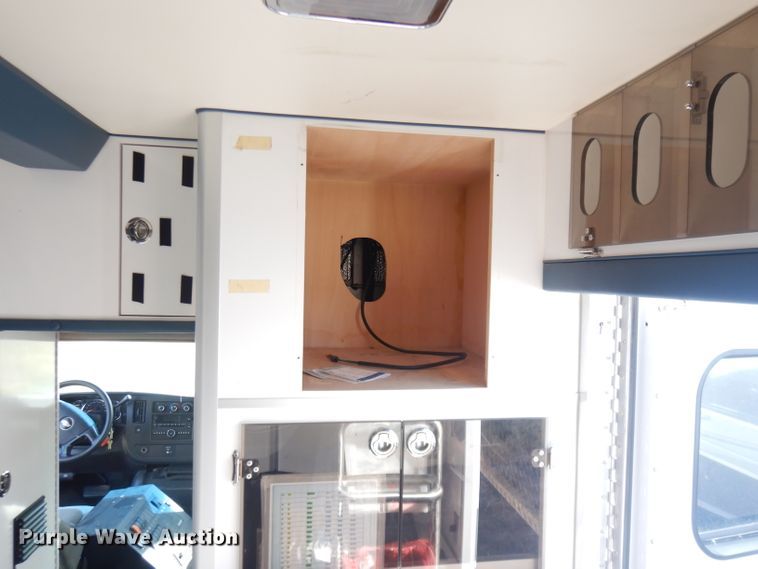 image for item DK3049 2009 Chevrolet Express 3500  ambulance