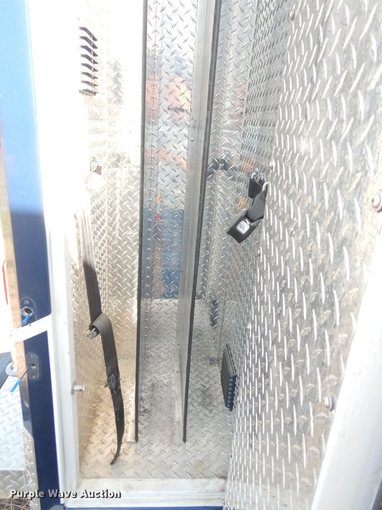 image for item DK3049 2009 Chevrolet Express 3500  ambulance