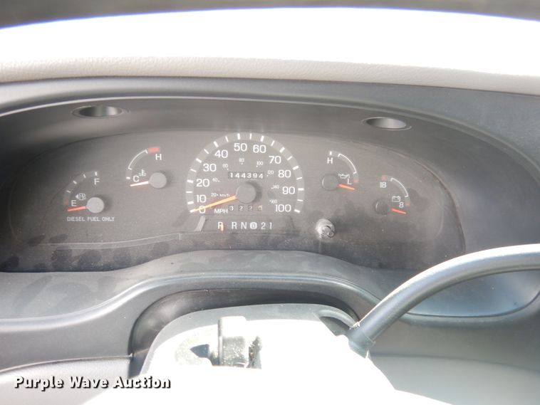 image for item DK3050 2001 Ford Econoline E450 Super Duty  ambulance