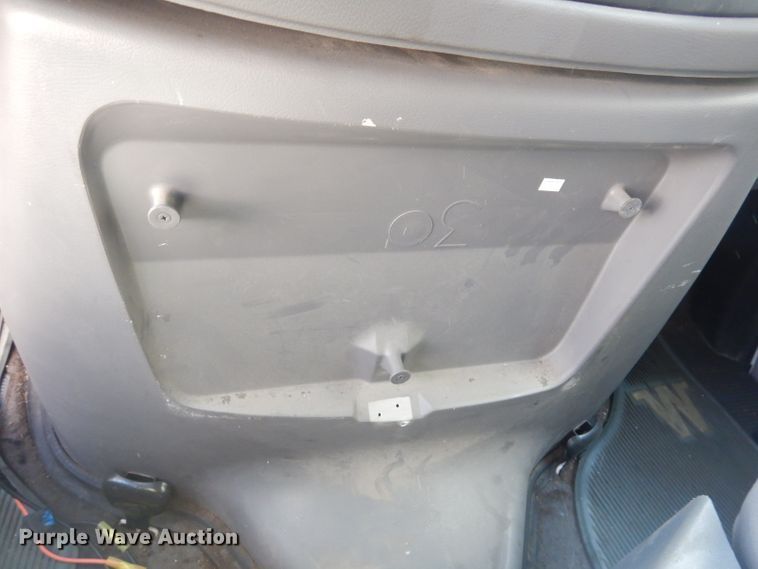 image for item DK3050 2001 Ford Econoline E450 Super Duty  ambulance