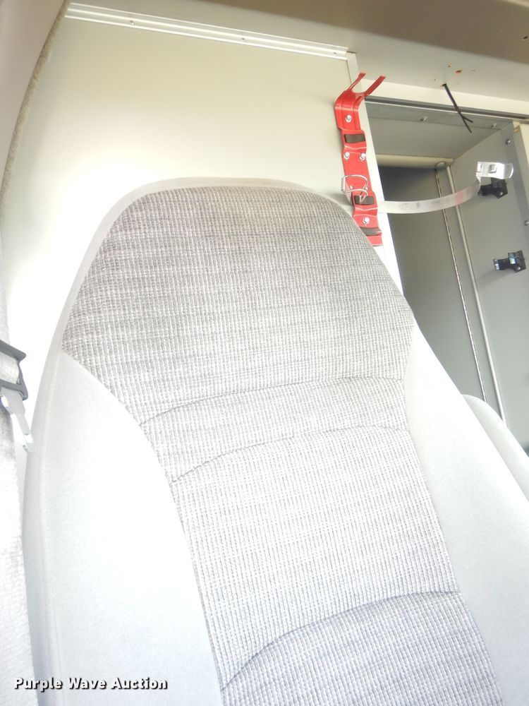 image for item DK3050 2001 Ford Econoline E450 Super Duty  ambulance