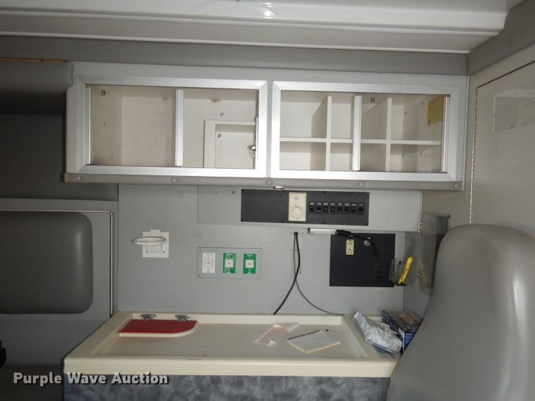 image for item DK3050 2001 Ford Econoline E450 Super Duty  ambulance