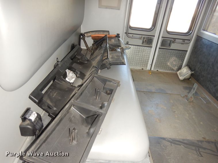 image for item DK3050 2001 Ford Econoline E450 Super Duty  ambulance