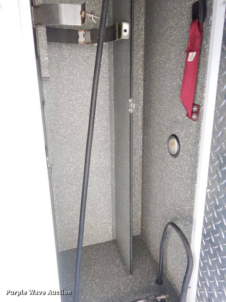 image for item DK3050 2001 Ford Econoline E450 Super Duty  ambulance