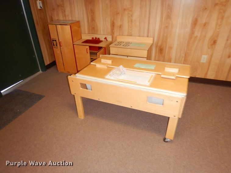 image for item DK3056 2008 IHM  modular classroom