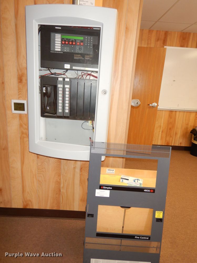 image for item DK3056 2008 IHM  modular classroom