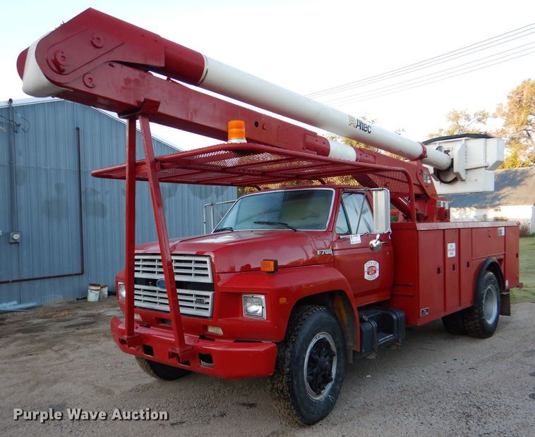 image for item DL3219 1990 Ford F700  bucket truck