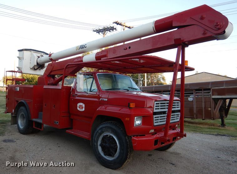 image for item DL3219 1990 Ford F700  bucket truck