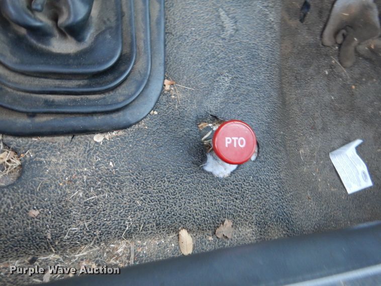 image for item DL3219 1990 Ford F700  bucket truck