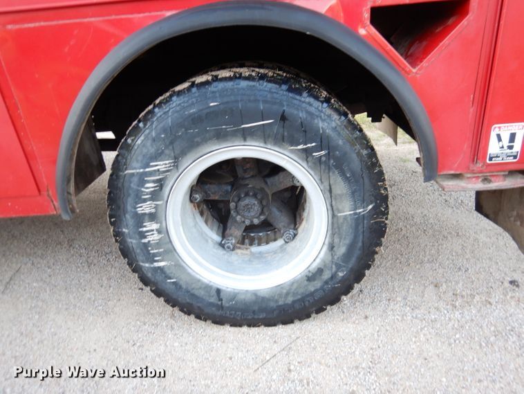 image for item DL3219 1990 Ford F700  bucket truck