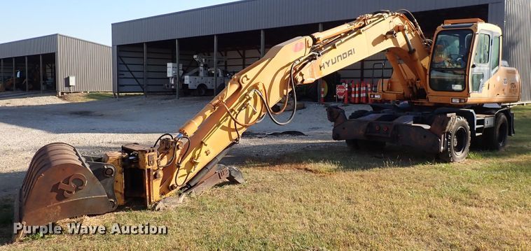 image for item DL7668 Hyundai Robex 170 W-3  excavator
