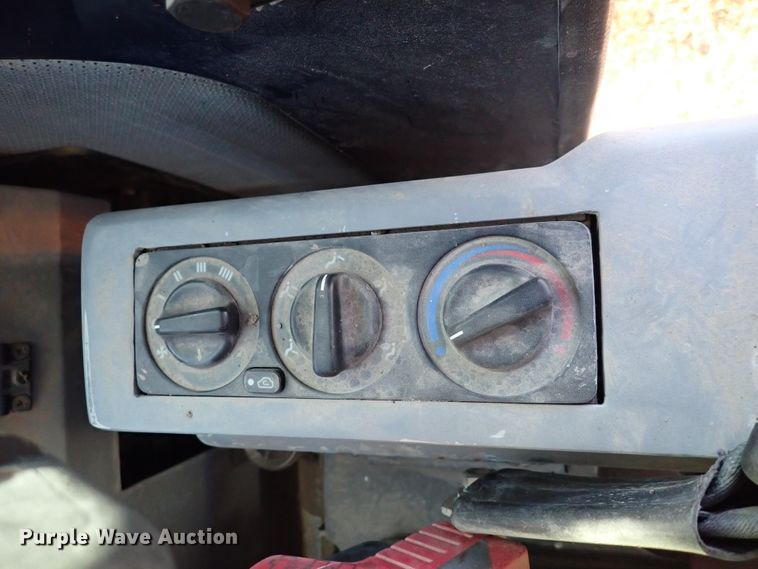 image for item DL7668 Hyundai Robex 170 W-3  excavator