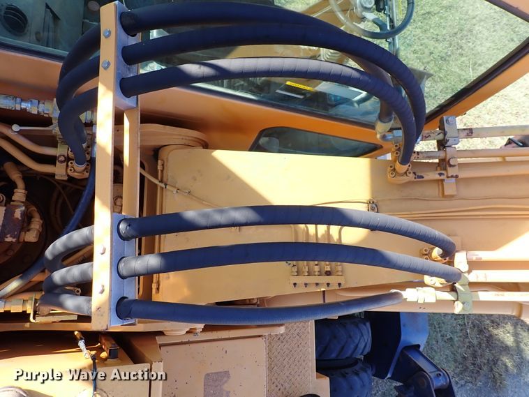 image for item DL7668 Hyundai Robex 170 W-3  excavator