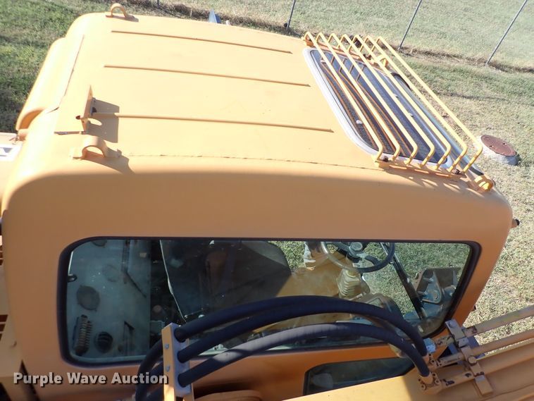 image for item DL7668 Hyundai Robex 170 W-3  excavator