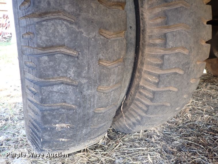 image for item DL7668 Hyundai Robex 170 W-3  excavator