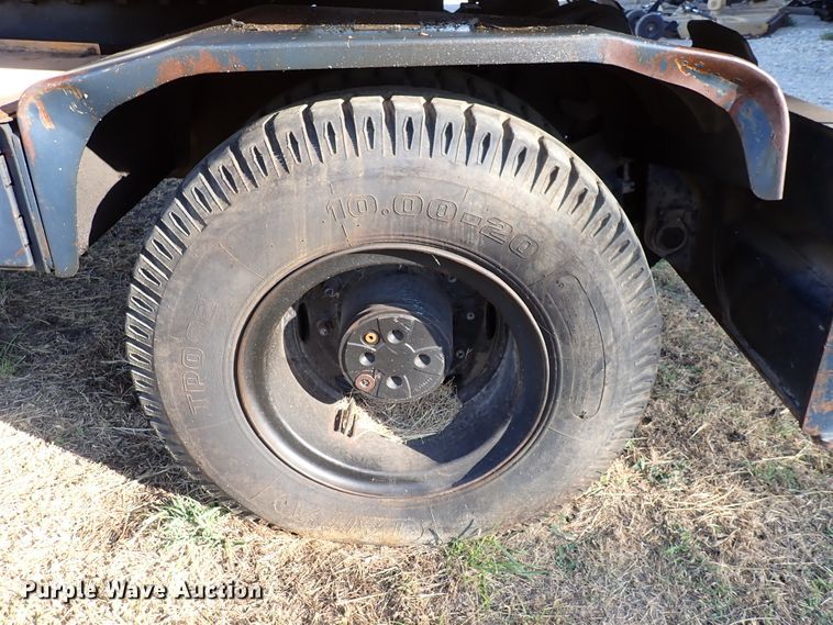 image for item DL7668 Hyundai Robex 170 W-3  excavator