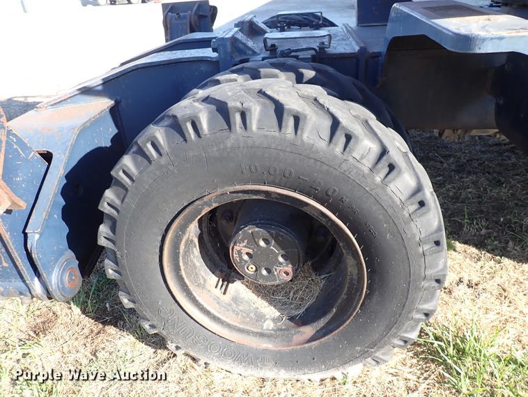 image for item DL7668 Hyundai Robex 170 W-3  excavator