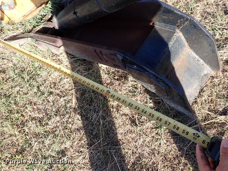 image for item DL7668 Hyundai Robex 170 W-3  excavator