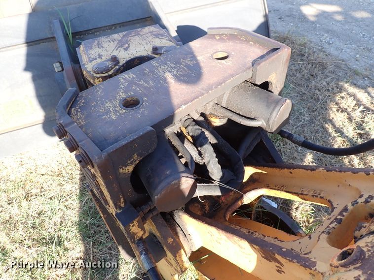 image for item DL7668 Hyundai Robex 170 W-3  excavator