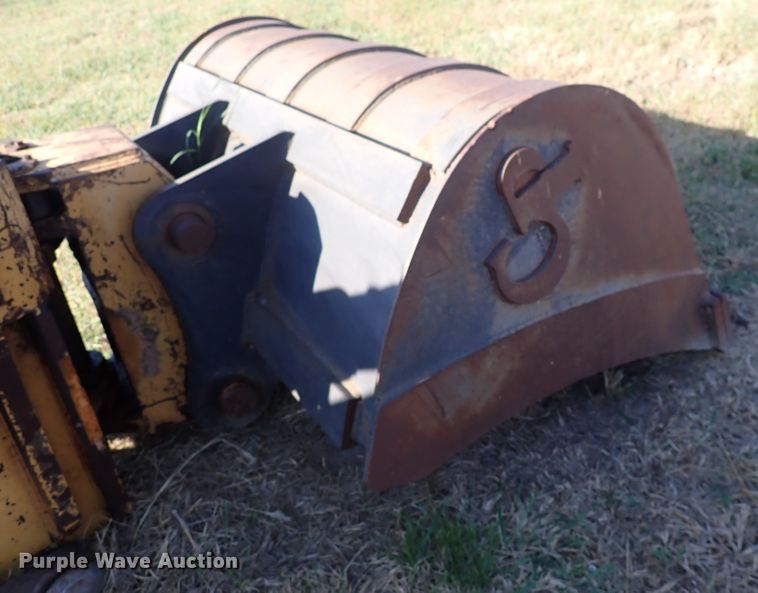 image for item DL7668 Hyundai Robex 170 W-3  excavator