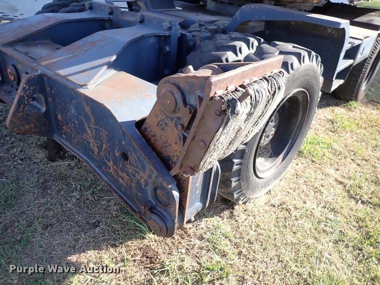 image for item DL7668 Hyundai Robex 170 W-3  excavator