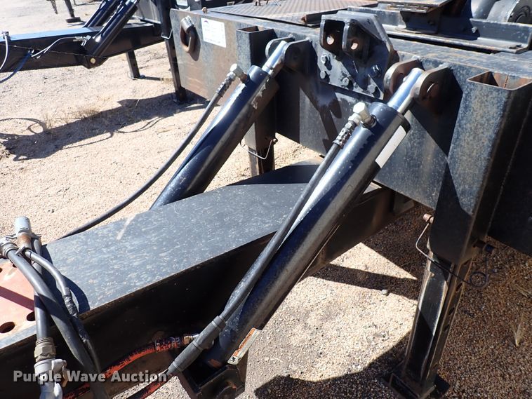 image for item DL7694 1996 Landoll 35T  equipment trailer