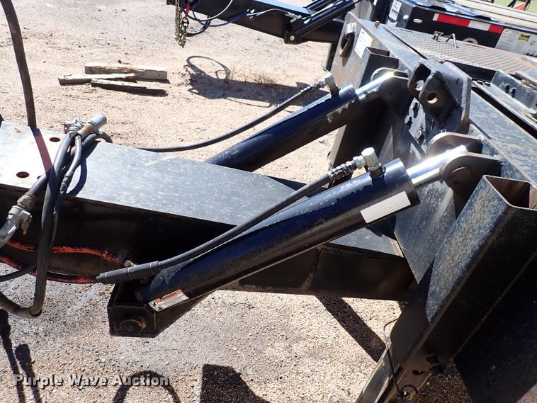 image for item DL7694 1996 Landoll 35T  equipment trailer