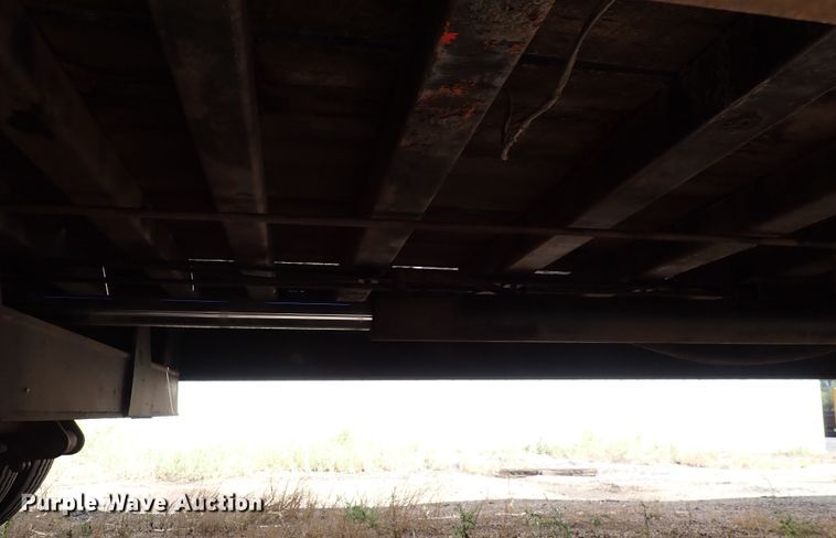 image for item DL7694 1996 Landoll 35T  equipment trailer