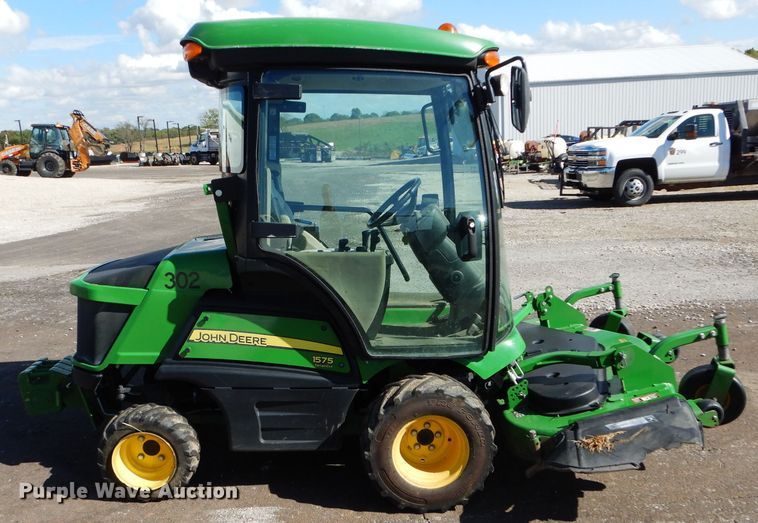 image for item DM0636 2016 John Deere 1575 Terrain Cut  lawn mower